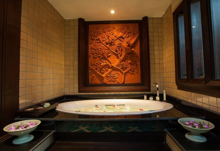 Bathroom 3, Huern Na Na Boutique Hotel, Muang Phrae
