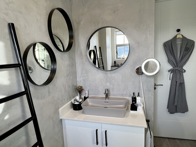 Bathroom 4, Rainbow Residence, Cape Winelands