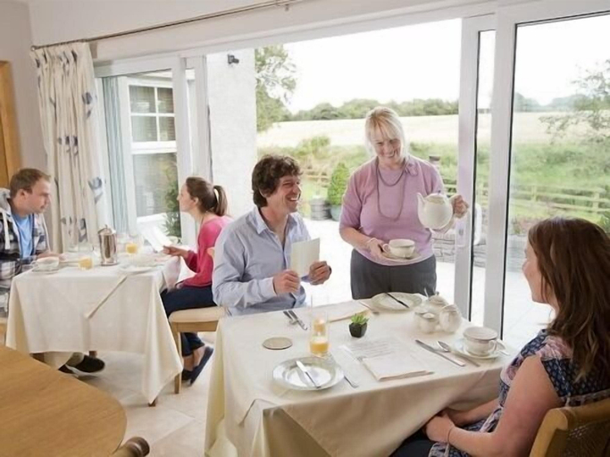 Food & Drinks 5, Crowfield House, Causeway Coast and Glens