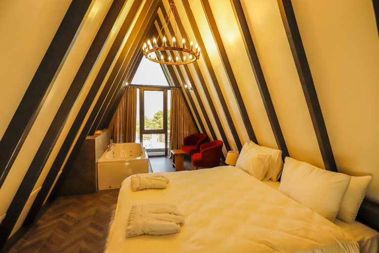 Bedroom 3, World DREAMS Forest, Sapanca