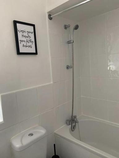 Bathroom 4, Peveril Cottage, Derbyshire