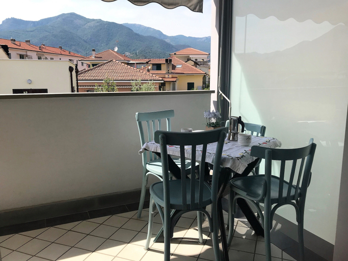 Others 5, House Montecarlo, Savona