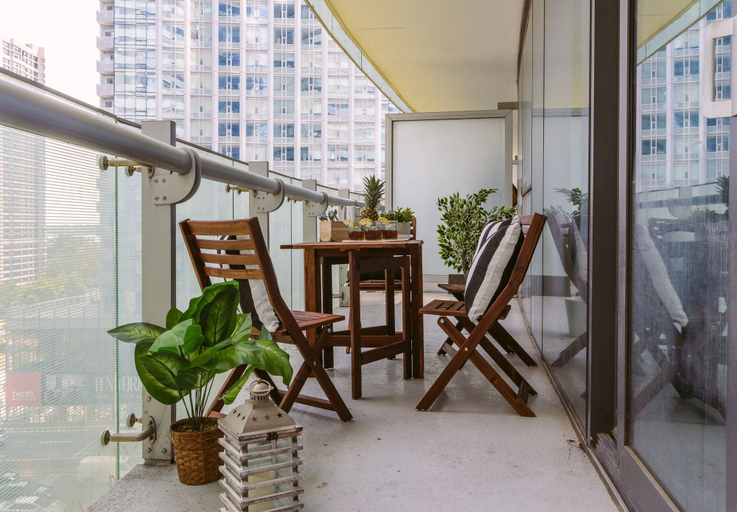 Others 4, 12 York St Condo - Financial District, Toronto