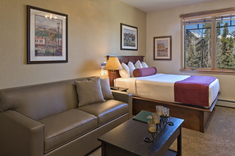 Bedroom 2, Grand Timber Lodge , Summit