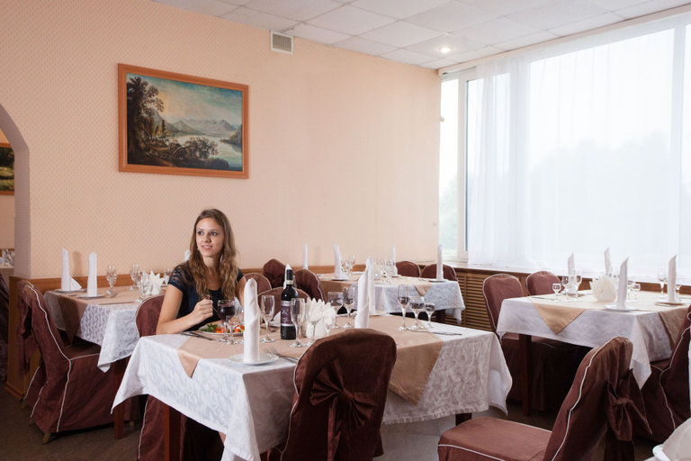 Food & Drinks 4, AMAKS Hotel Rossia, Velikiy Novgorod