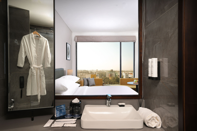 Bathroom 4, Fairfield by Marriott Vadodara, Vadodara