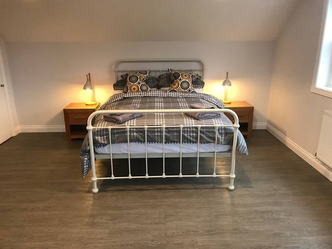 Bedroom, High Specification Coach House, Ebford, Devon