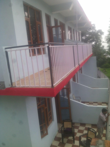 Exterior & Views 2, Mountain And Moon, Kangra