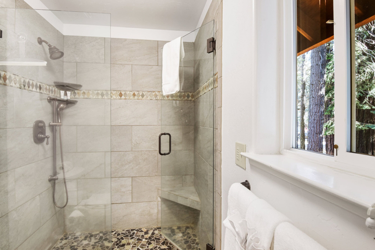 Bathroom 5, West Shore Tranquility, El Dorado