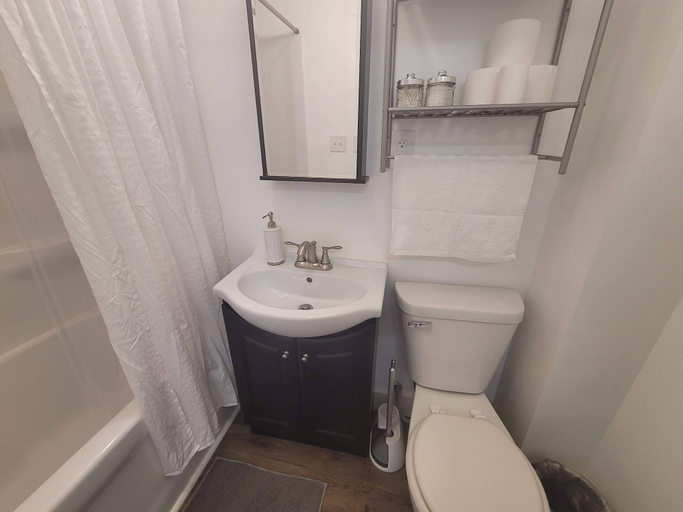 Bathroom 3, Charming 3b-1b Westside Indy, Indianapolis
