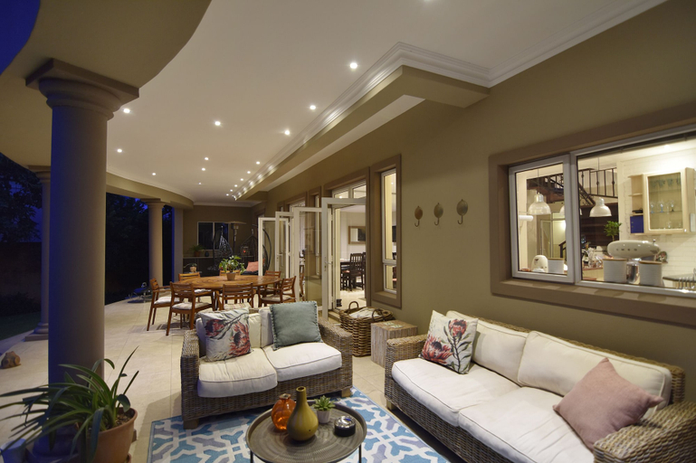 Others 5, Sandown Guesthouse, City of Johannesburg