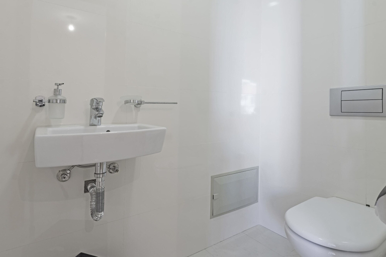 Bathroom 4, Jasmineiro III by An Island Apart, Funchal