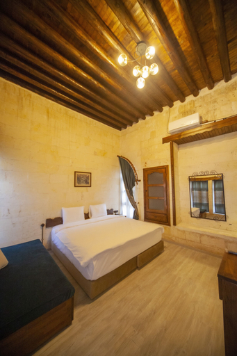 Bedroom 4, Vefa Konağı, Merkez