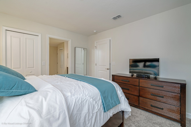 Bedroom 2, 9 Bdrm5 Bathchampions Gate, Osceola