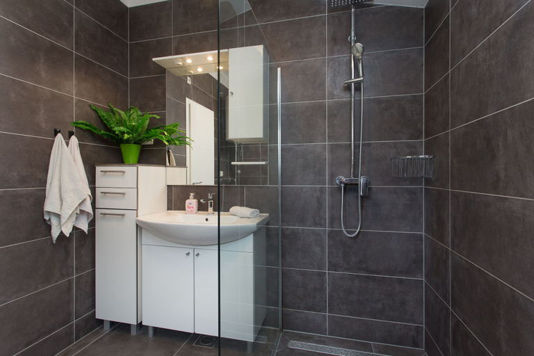 Bathroom 2, Villa Tomic, Omiš