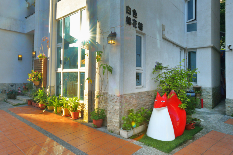 Exterior & Views 2, White Cotton Candy B&B, Hualien