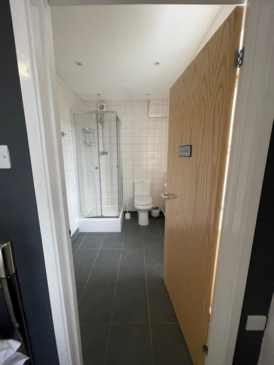 Bathroom 3, Bath YMCA - Hostel, Bath and North East Somerset