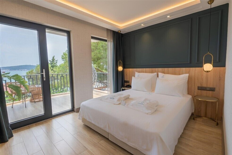 Bedroom 3, Cunda Pier Otel, Ayvalık