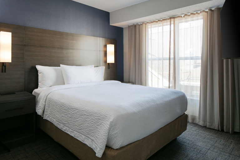 Bedroom 3, Residence Inn by Marriott Tulsa South, Tulsa