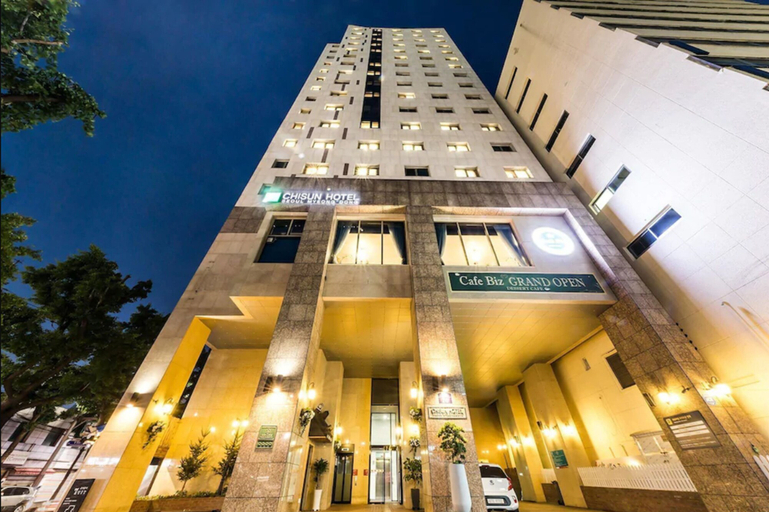 Exterior & Views 2, Chisun Hotel Seoul Myeongdong, Jung