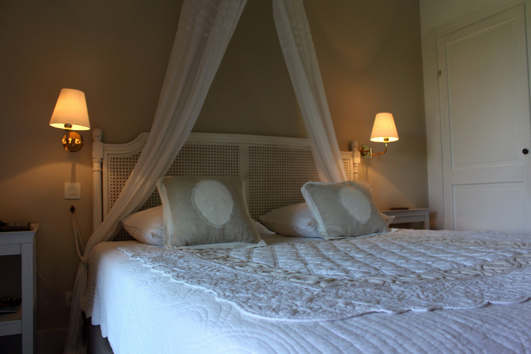 Bedroom 3, Le Mas de Chastelas, Var