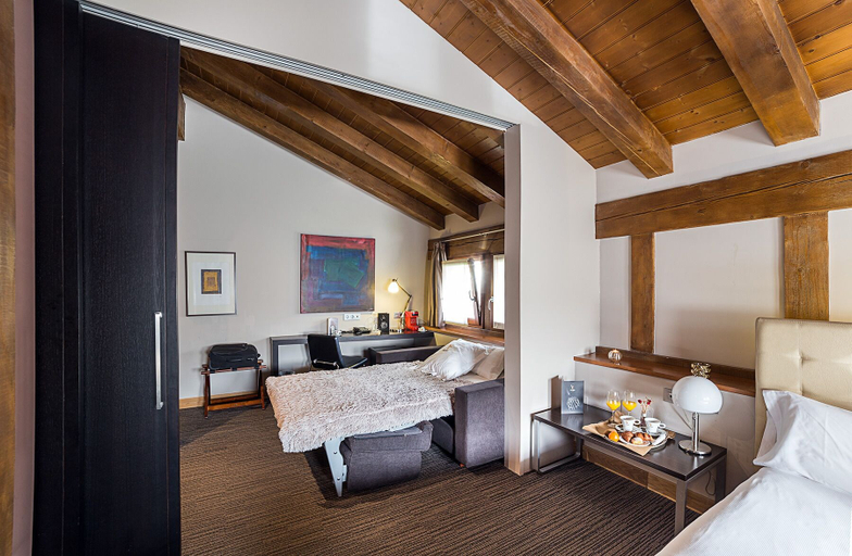Bedroom 2, Hotel Dolarea, Guipúzcoa