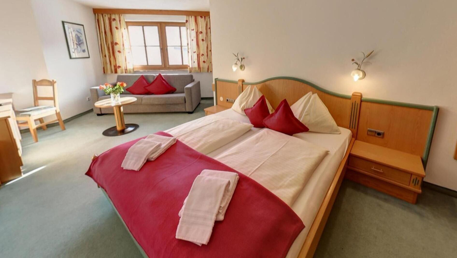 Bedroom 3, Hotel Unser Unterberg, Zell am See