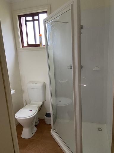 Bathroom 4, Mansfield Lakeside, Mansfield