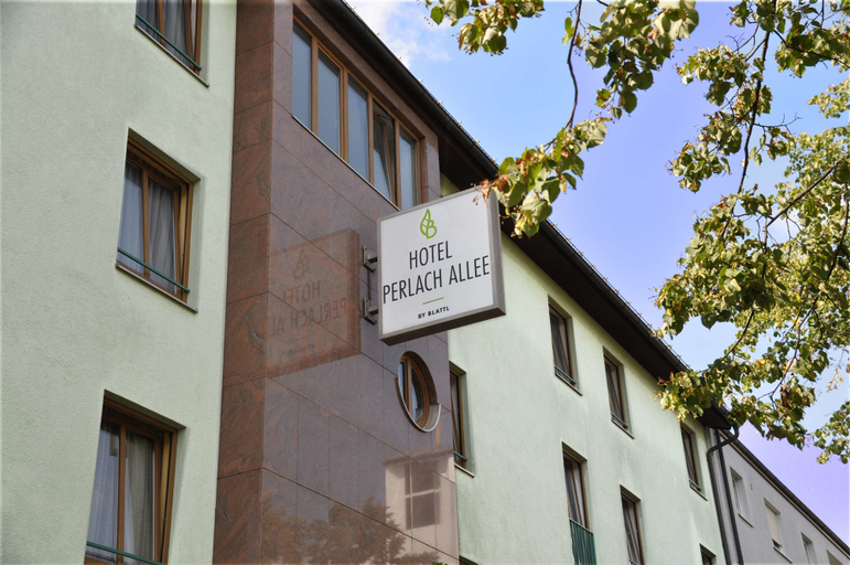 Exterior & Views 2, Hotel Perlach Allee, München