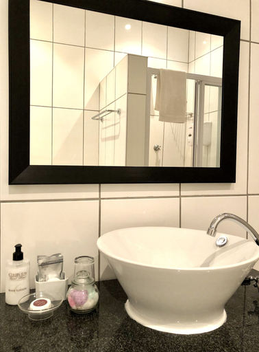 Bathroom 3, Clubview Guest House, City of Tshwane