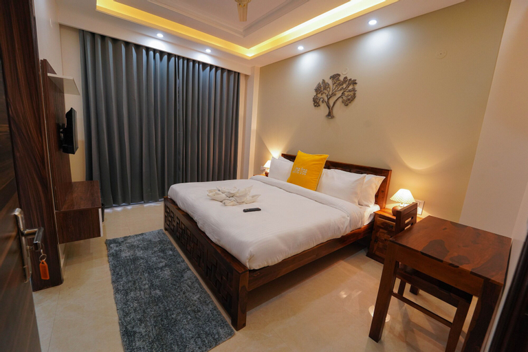 Bedroom 1, Lime Tree 2 Bhk Apartment Golf Course, Gurgaon