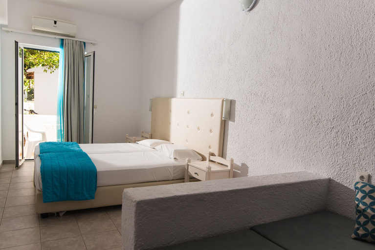 Bedroom 3, Ibiscus Hotel Malia, Crete