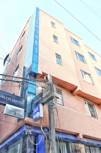 Exterior & Views 2, Hotel Emblem Suites, West