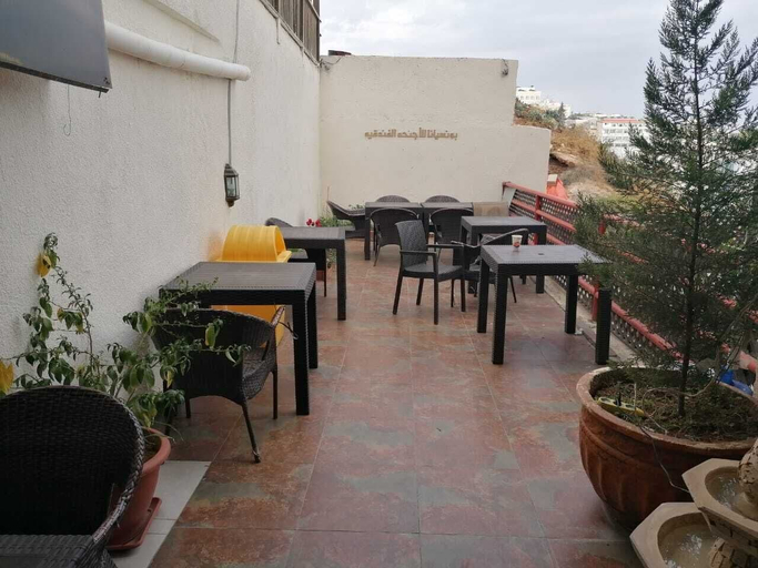 Food & Drinks, Milano Hotel Suites, Wadi Essier