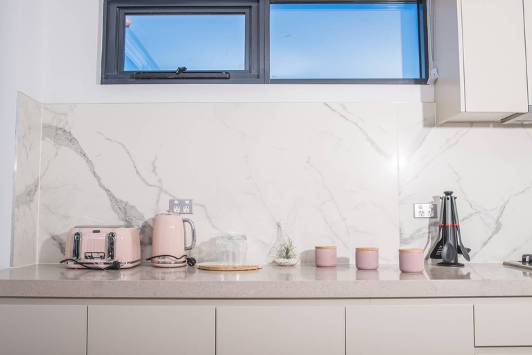 Others 5, Lively 2bed1bath Mascot APT, Sydney