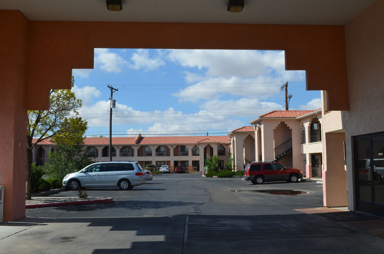 Luxury Inn, Bernalillo