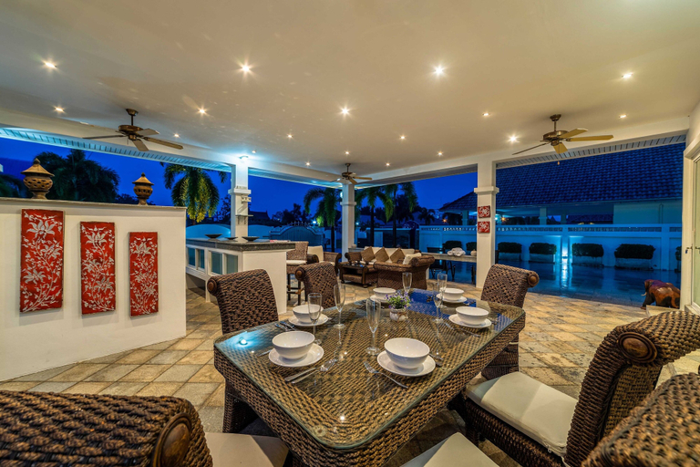 Food & Drinks 5, Private 3 Bedroom Pool Villa PP10, Hua Hin