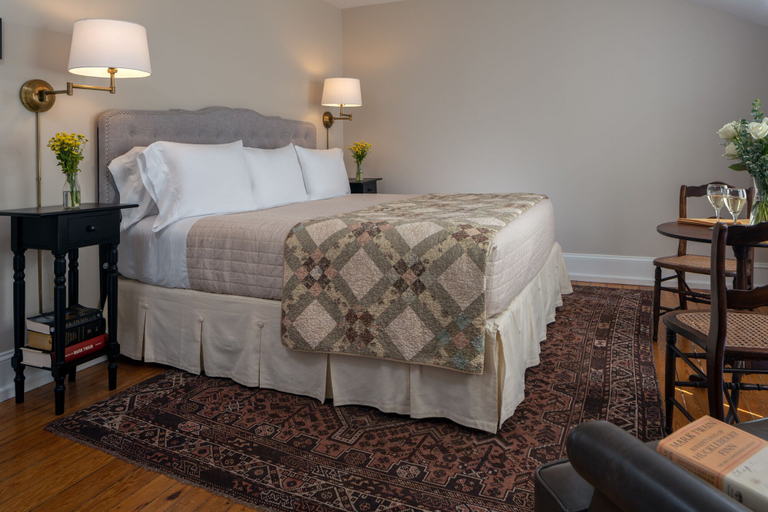 Bedroom 4, Landmark Inn, Otsego
