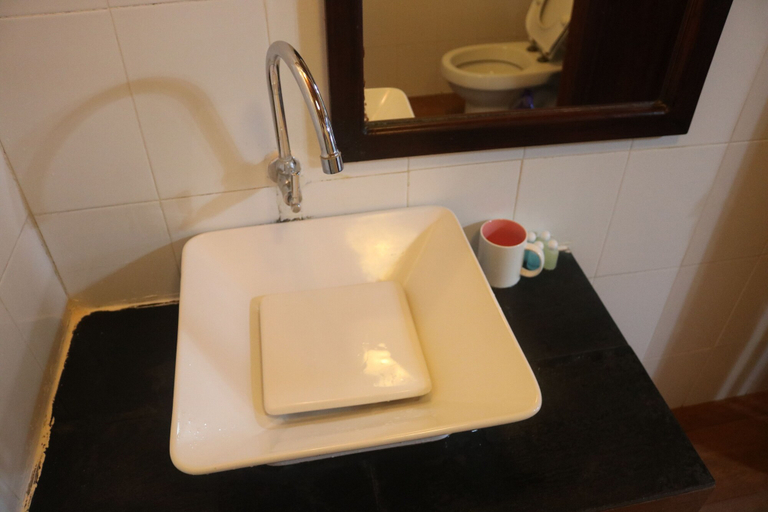 Bathroom 2, Villa Merry 2, Luang Prabang