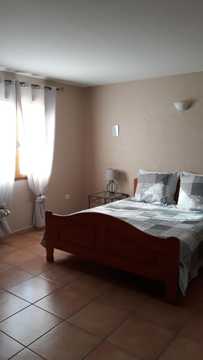 Bedroom 4, Le Mas des Vergers, Bouches-du-Rhône