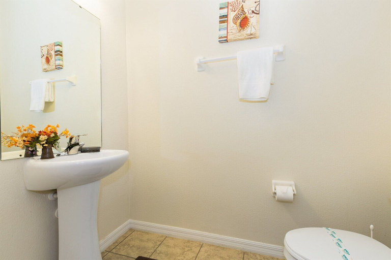 Bathroom 4, Bella Vida 4570 IHR 1020, Osceola
