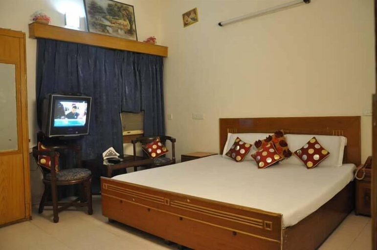 Bedroom 4, Hotel City Plaza 3, Chandigarh