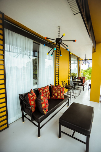 Others 3, Zeller Court Apartelle, Roxas City