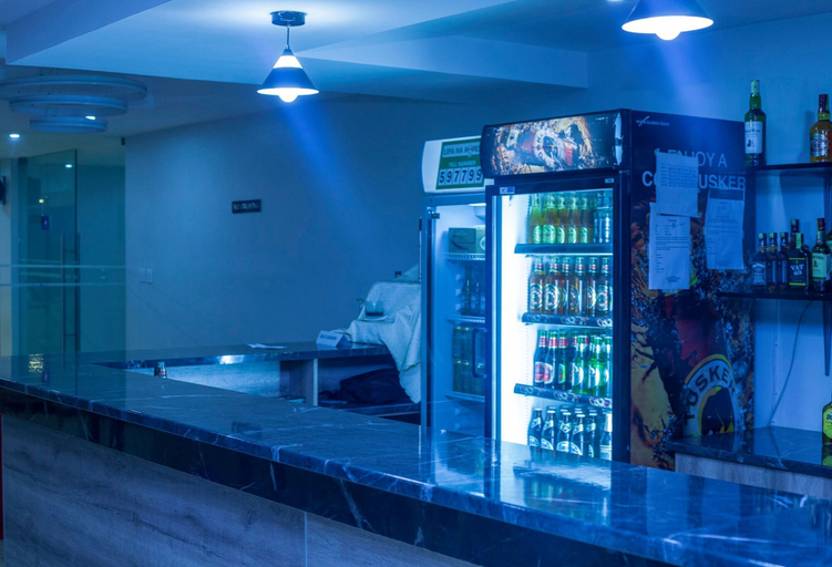 Food & Drinks 5, The Candela Hotel, Alego Usonga