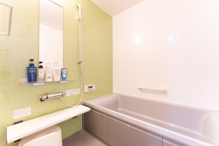 Bathroom 3, vitaminhouse IZUKOGEN, Itō