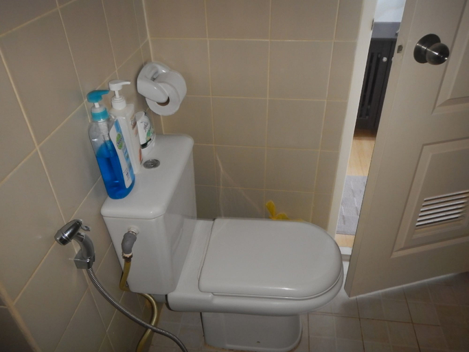 Bathroom 3, One Oasis Condotel, Davao City