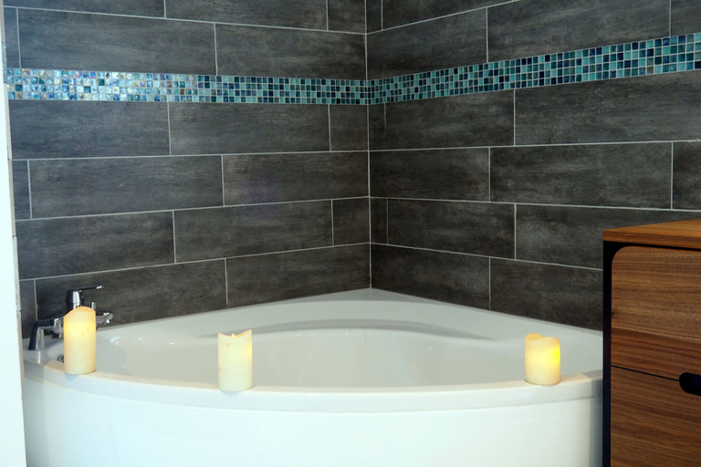 Bathroom 5, Desir'Add, Charente-Maritime