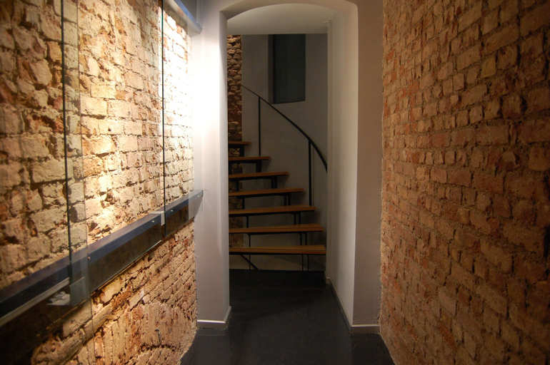 Hallway 3, I'zaz, Beyoğlu