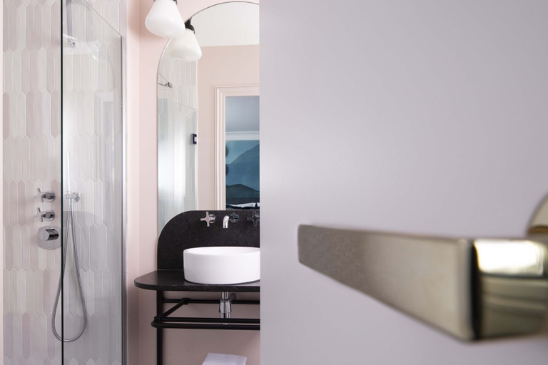 Bathroom 4, Hôtel Gramont, Paris