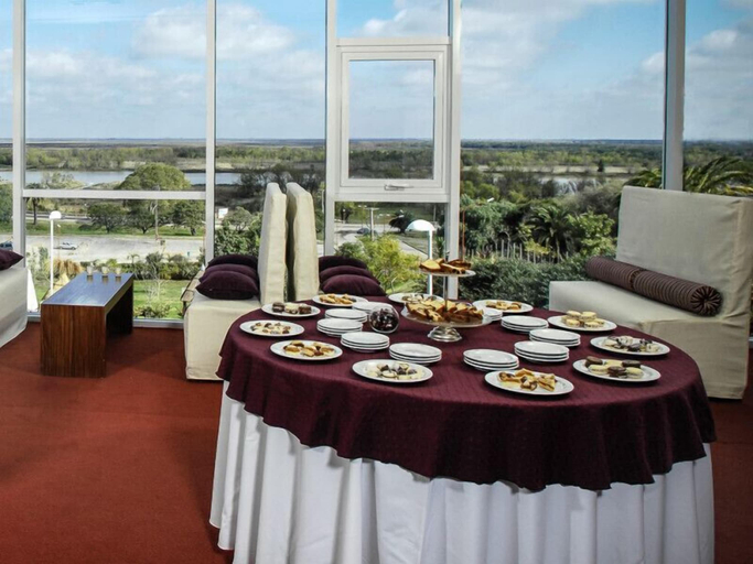 Food & Drinks 4, Sol Victoria Hotel Spa & Casino, Victoria